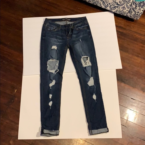 Jeans - Picture 1 of 2